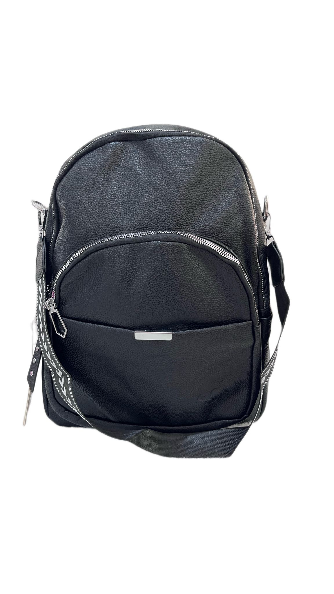 Mochila en cuerina Negra